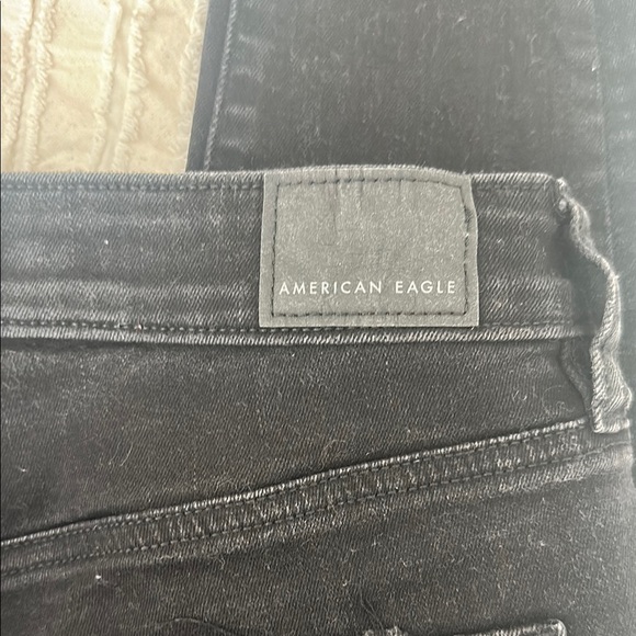 American Eagle Women's Black Distressed Skinny Jeans - Picture 5 of 5